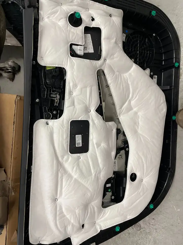 Kia EV6 (2021 - ) Комплект салона — фото 45