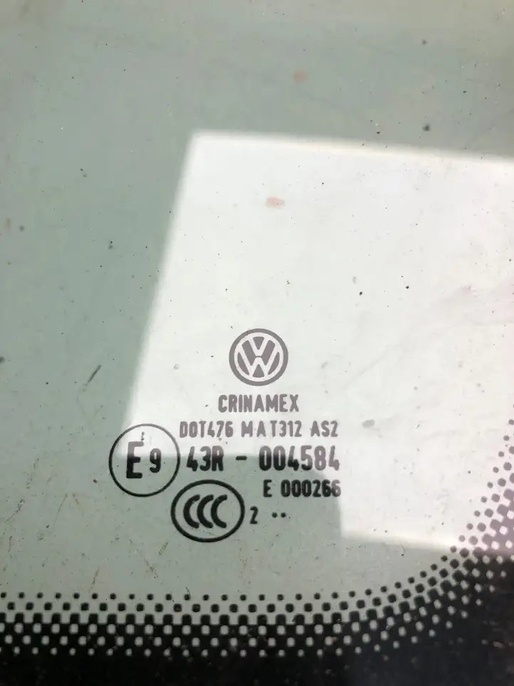 Volkswagen Golf VI (2009 - 2013) 1K9845298BE Заднее боковое стекло — фото 2