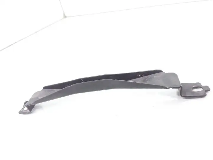 Ford Focus (2011 - 2015) AM5110718AA Держатель аккумулятора — фото 1