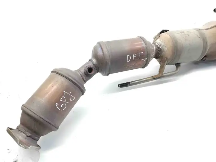 Toyota Prius (XW30) (2009 - 2015) Катализатор / DPF / FAP — фото 2
