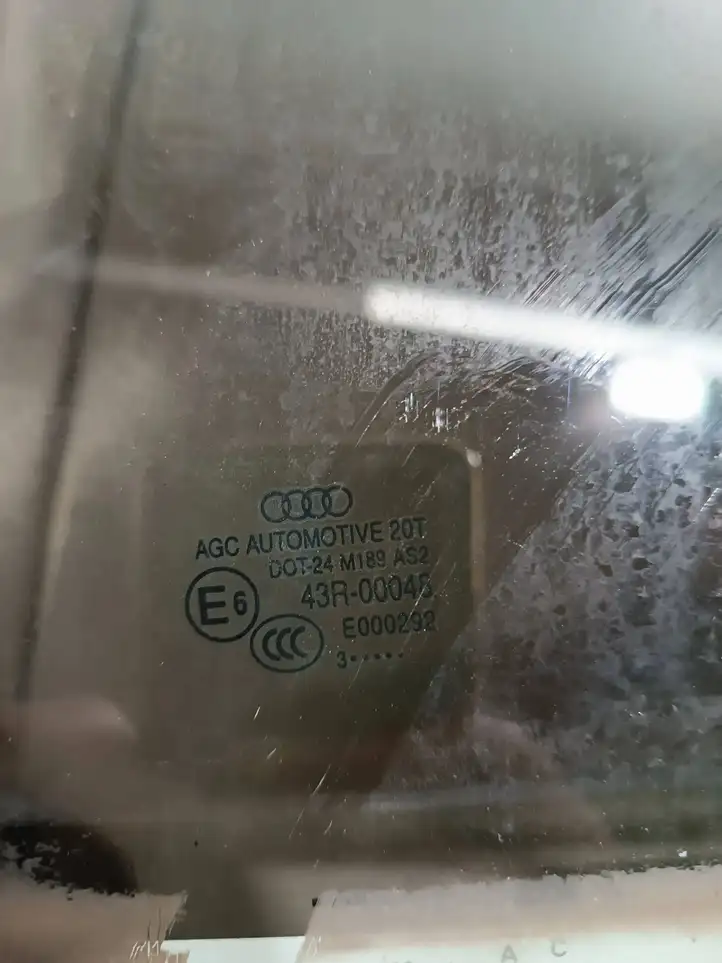 Audi Q3 8U (2011 - 2014) 43R00045 Стекло задней двери — фото 3