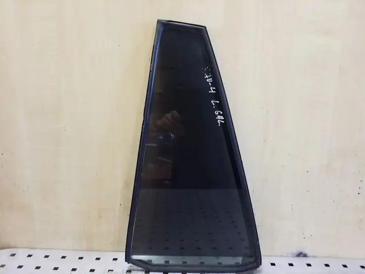 Toyota RAV 4 (XA20) (2000 - 2005)   Маленькое стекло 