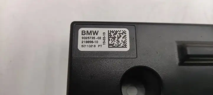 BMW 3 F30 F35 F31 (2012 - 2018) 9325735 Усилитель антенны — фото 4