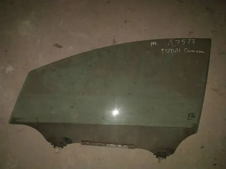 Toyota Corolla Verso AR10 (2004 - 2009)   Основное стекло передних дверей (четырехдверного автомобиля)