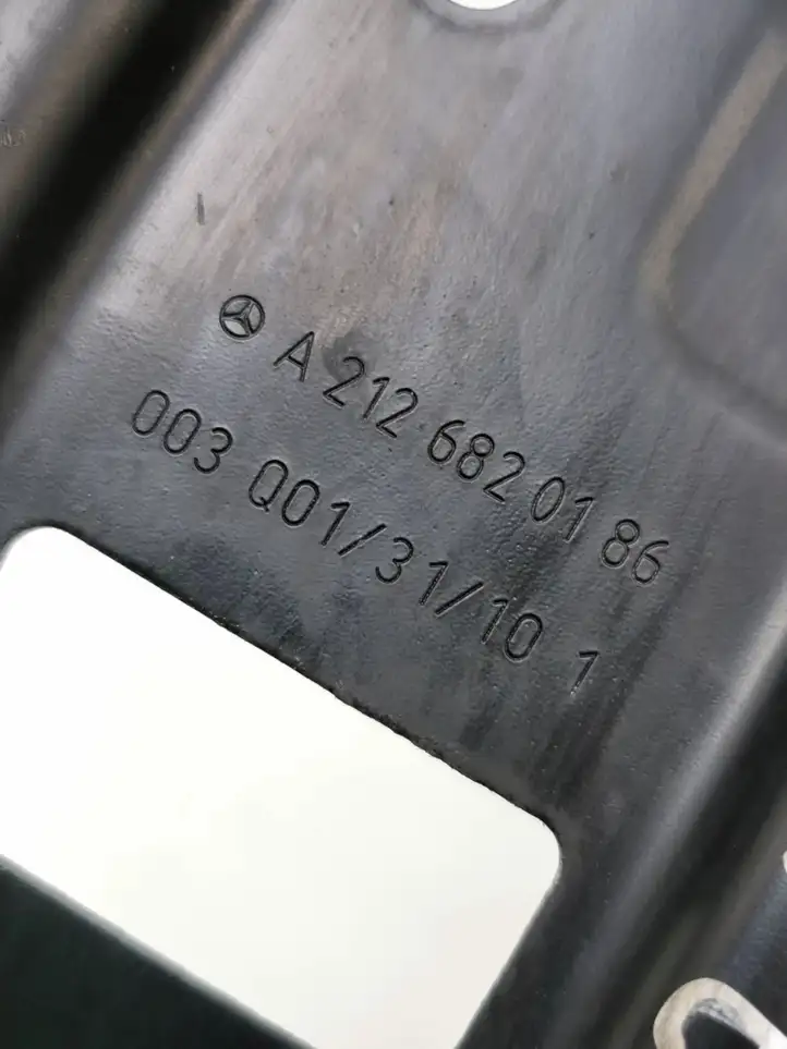 Mercedes-Benz E W212 (2009 - 2016) A2126820186 Теплоизоляция (теплозащита) — фото 4