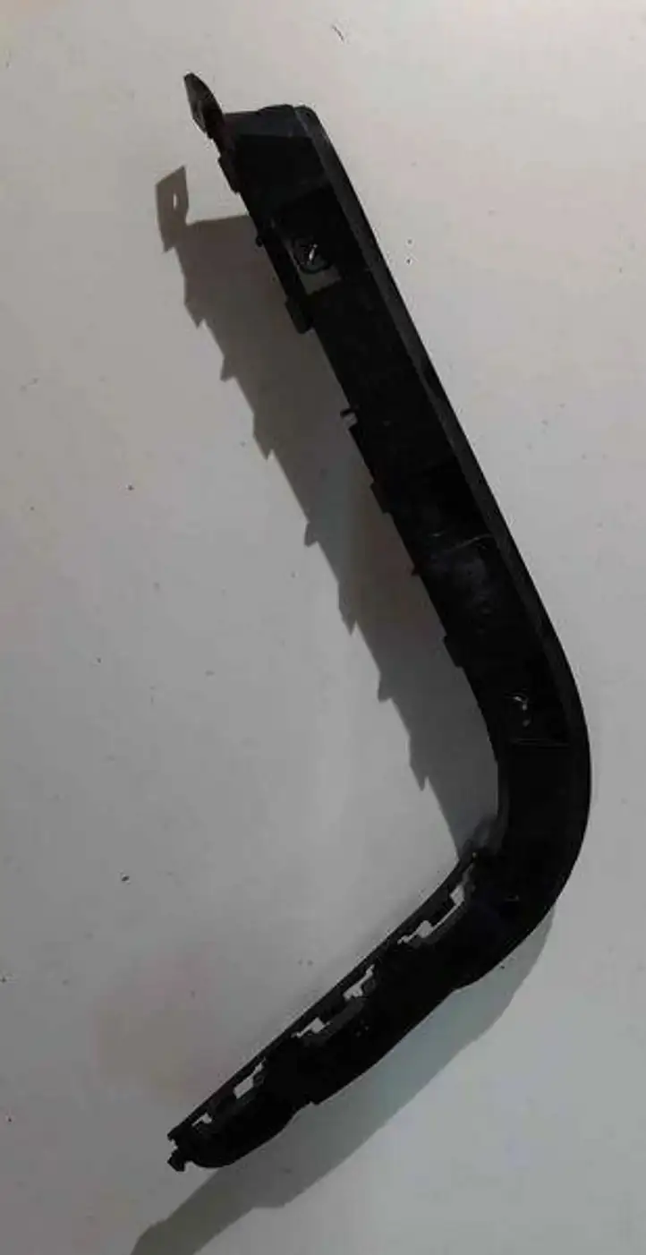 Tesla Model 3 (2017 - 2023) 10838900 Прочие детали салона — фото 2
