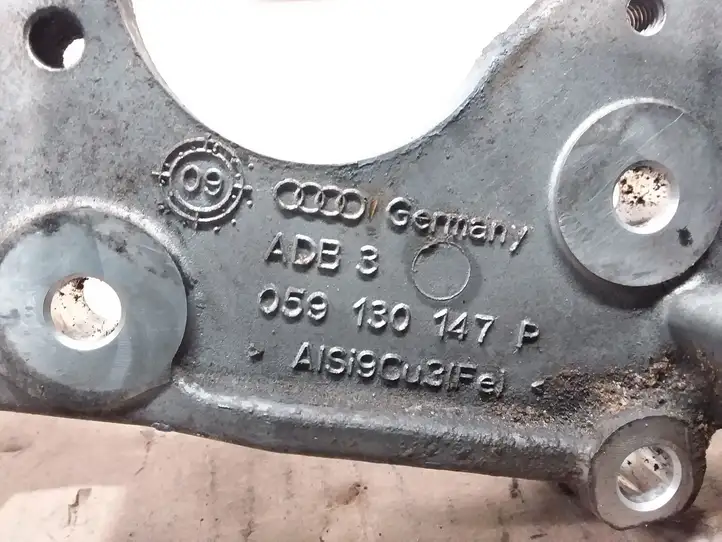 Audi A6 S6 C6 4F (2008 - 2011) 059130147P Кронштейн топливного насоса — фото 2