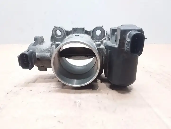 Toyota Corolla Verso AR10 (2004 - 2009) 0R0107E22 Дроссельная заслонка — фото 4