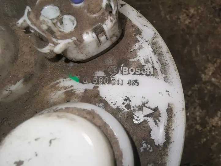 Toyota Corolla E120 E130 (2004 - 2007) 0580313085 Топливный насос (в баке) — фото 3