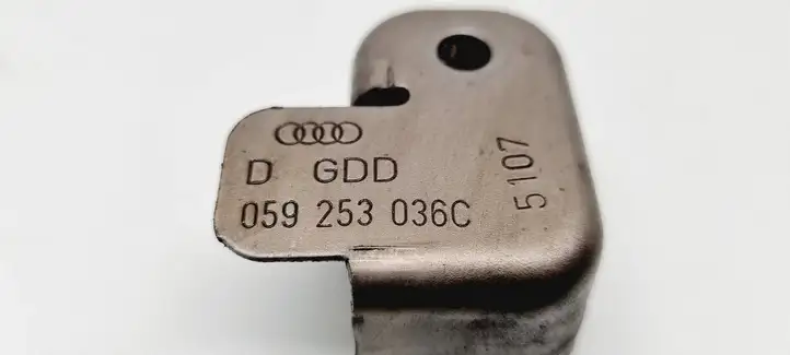 Audi A6 S6 C6 4F (2008 - 2011) 059253036C Прочие детали моторного отсека — фото 3