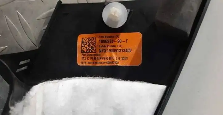 Tesla Model 3 (2017 - 2023)  1086273-90-F Другая деталь салона