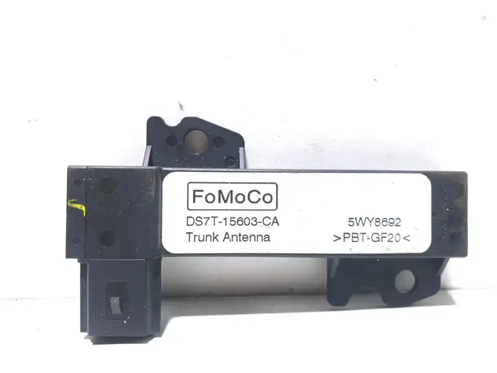 Ford Galaxy (2015 - )   Усилитель антенны