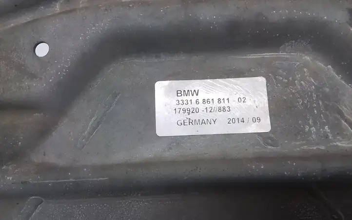 BMW (2013 - 2017) 6861811 Прочие детали днища — фото 3