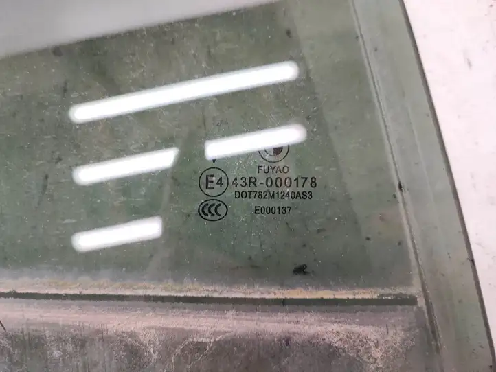 BMW 3 F30 F35 F31 (2012 - 2018) 43R000178 Стекло задней двери — фото 2