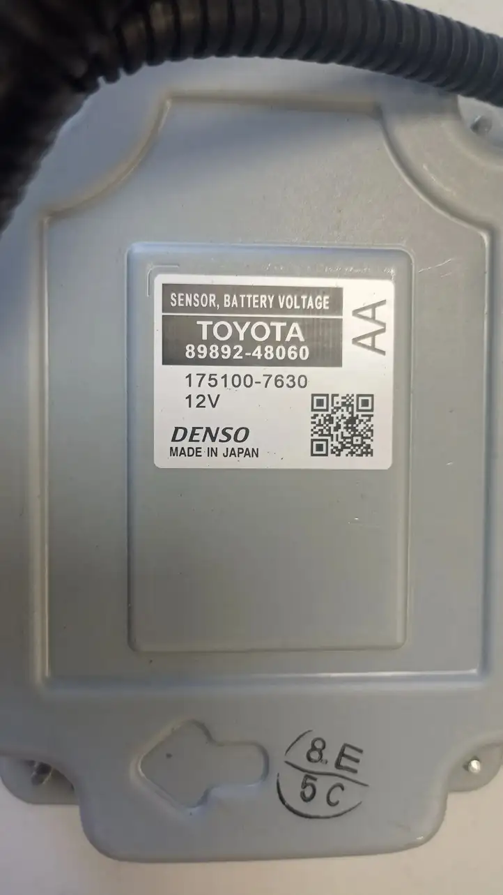 Toyota Sienna XL40 IV (2021 - ) 8989248060 Блок управления аккумулятором — фото 7