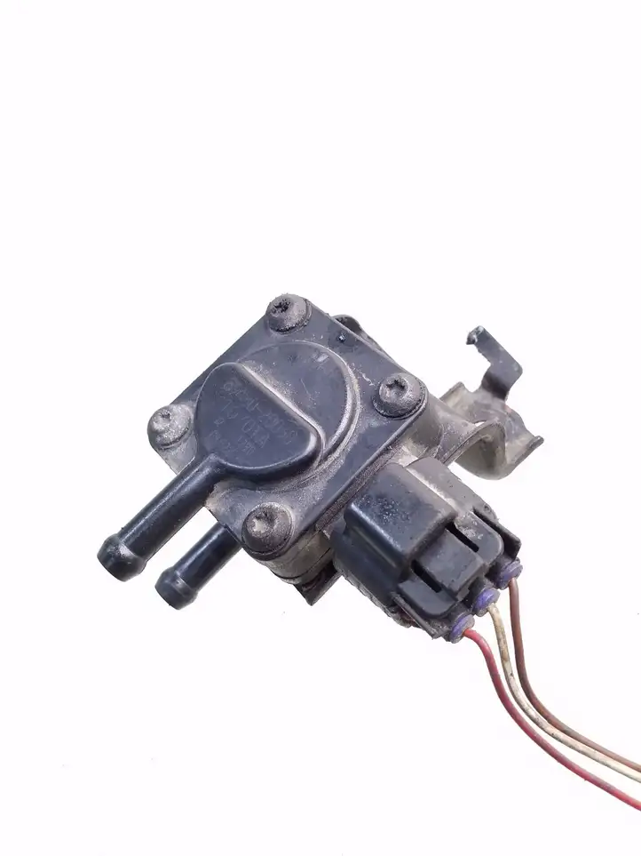Toyota Avensis T250 (2006 - 2009) 8948020030 Датчик давления выхлопных газов — фото 1