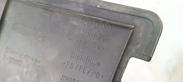 Audi A6 S6 C5 4B (2001 - 2004) 4B1819422 Крышка ящика аккумулятора — фото 4
