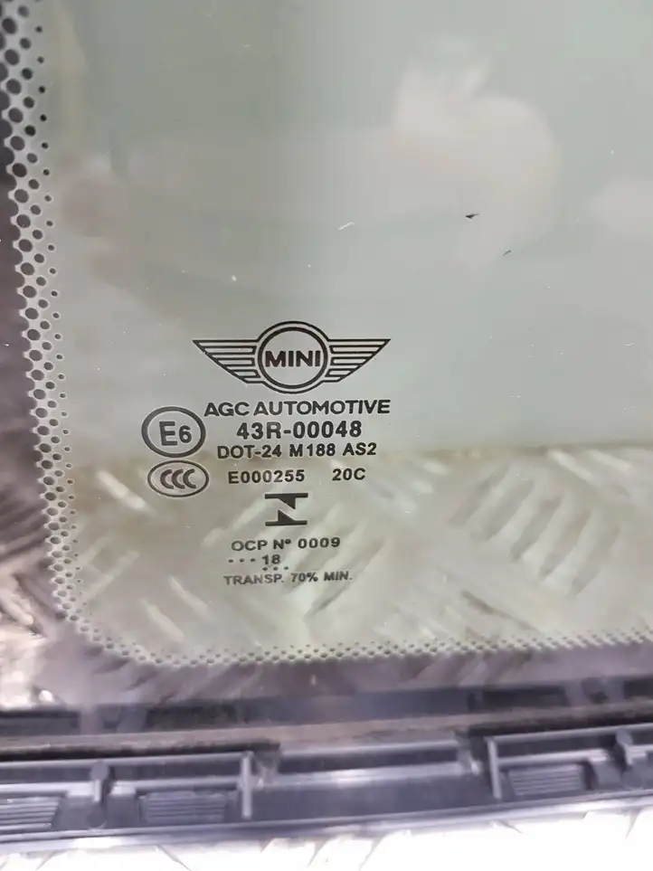 Mini One Cooper F56 F55 (2012 - 2022) 43R00048 Заднее боковое стекло — фото 3