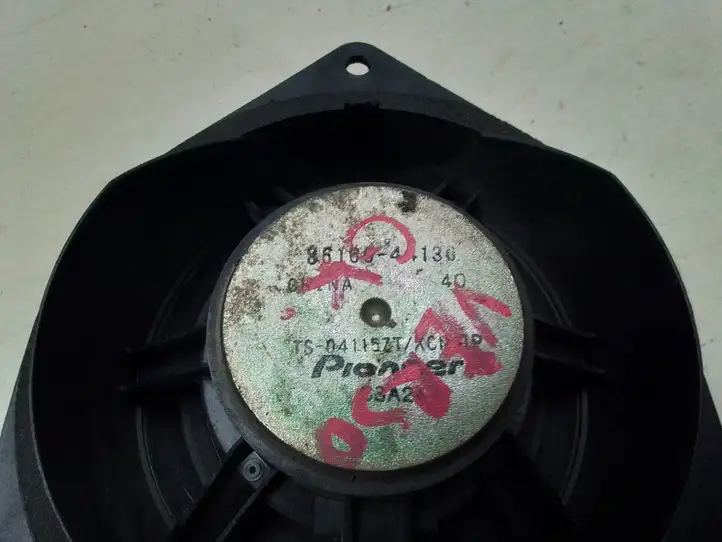 Toyota Avensis Verso (2001 - 2004) 8616044130 Динамики задних дверей — фото 4