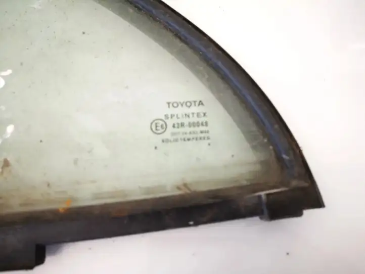 Toyota Avensis T250 (2006 - 2009) 6818905030 Форточка двери — фото 2