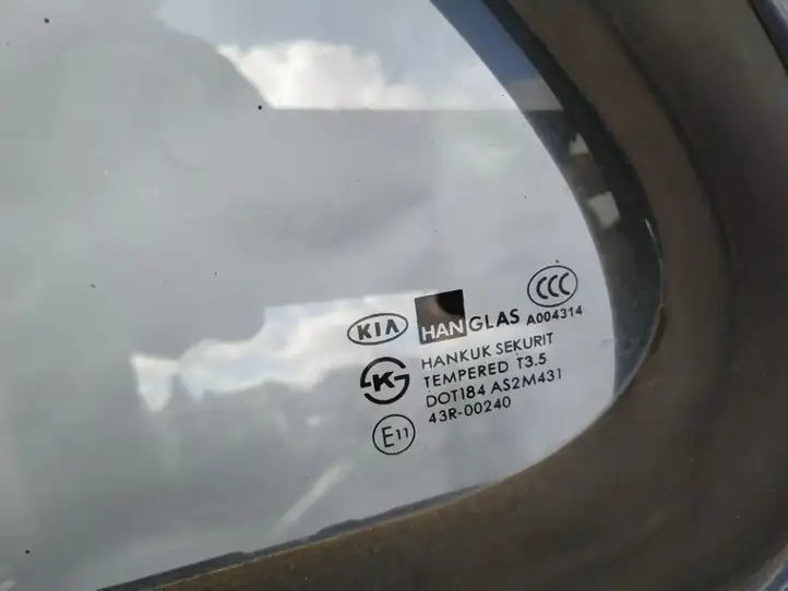 Kia Sorento (2002 - 2006) Форточка двери — фото 3