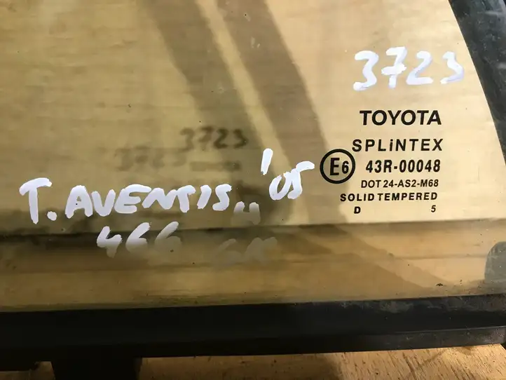 Toyota Avensis T250 (2003 - 2006) AS2 Форточка двери — фото 2