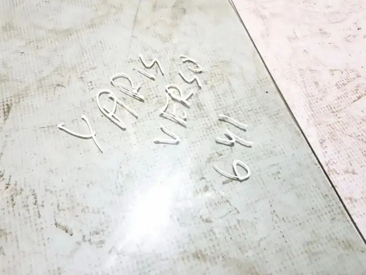 Toyota Yaris Verso (1999 - 2005) Стекло задней двери — фото 3