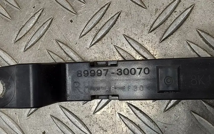 Toyota Yaris (2019 - ) 8999730070 Антенна системы Keyless — фото 3