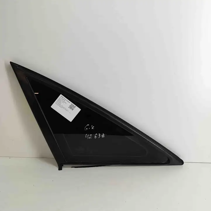 Audi A6 C7 (2011 - 2014) 4G5845299F Заднее боковое стекло — фото 1