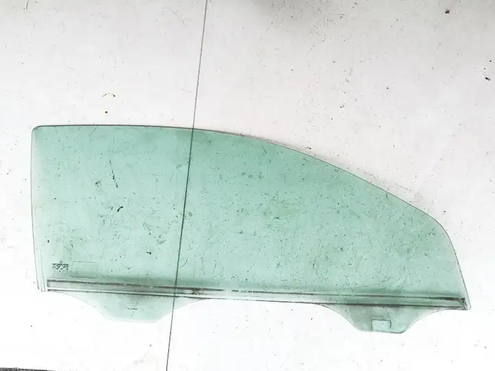 Mercedes-Benz CLC  CL 203 (2008 - 2011)   Основное стекло передних дверей (четырехдверного автомобиля)