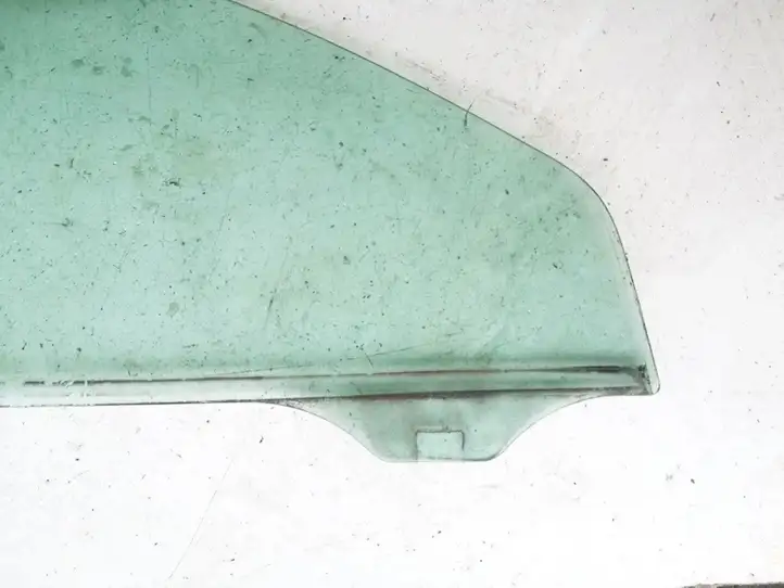 Mercedes-Benz CLC  CL 203 (2008 - 2011)   Основное стекло передних дверей (четырехдверного автомобиля)