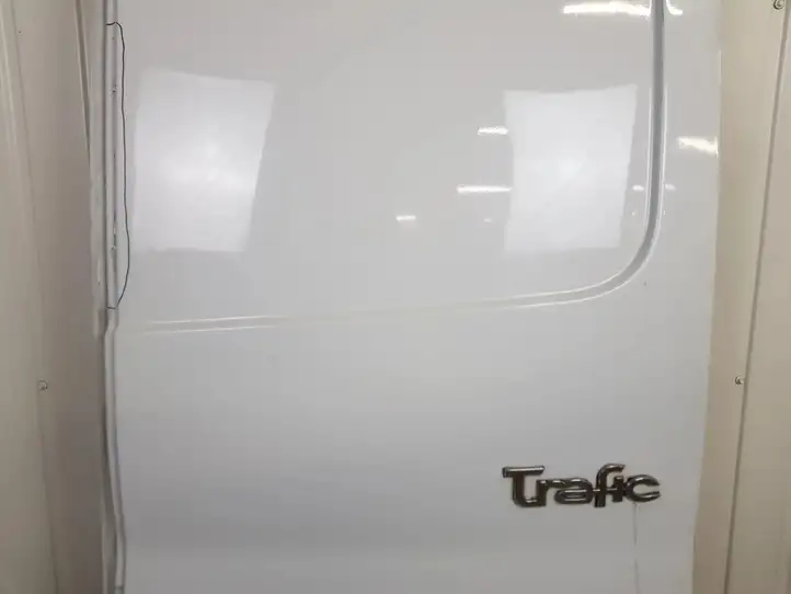 Renault Trafic II (X83) (2002 - 2014) Багажная дверь — фото 7