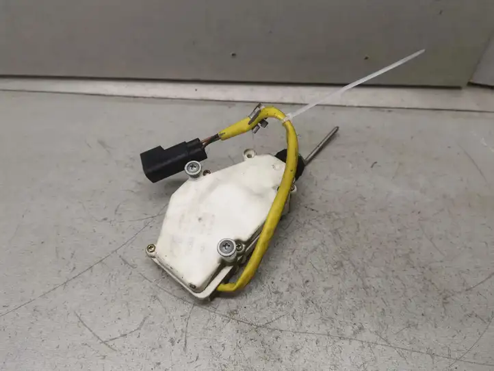 Ford Galaxy (2000 - 2006) 7M0959775C Мотор центрального замка — фото 2
