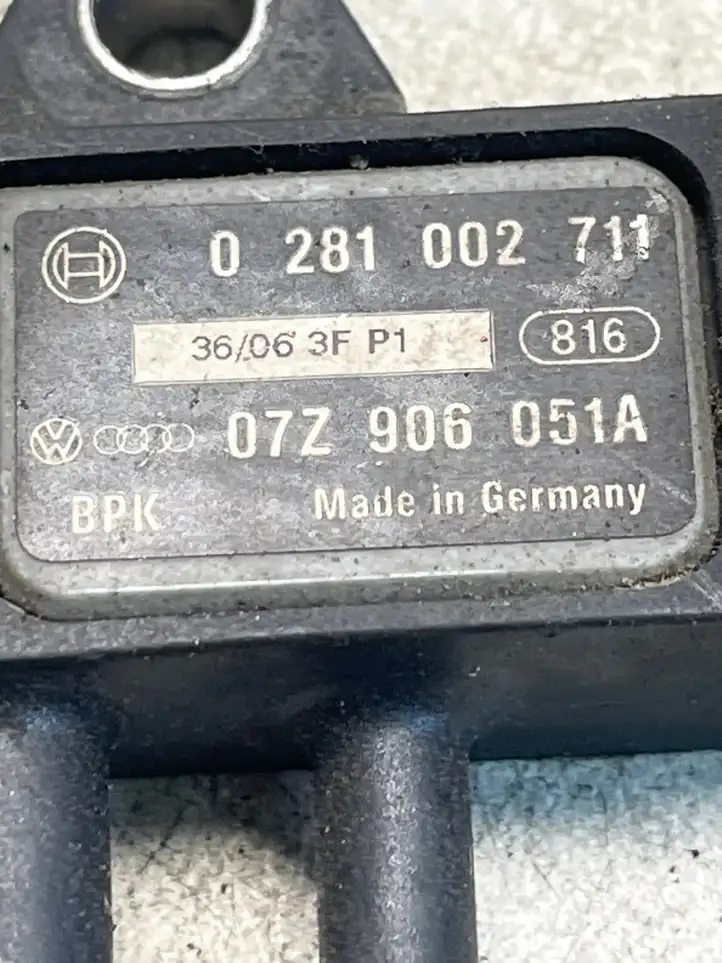 Volkswagen PASSAT B6 (2005 - 2010) 07Z906051A Датчик давления выхлопных газов — фото 3