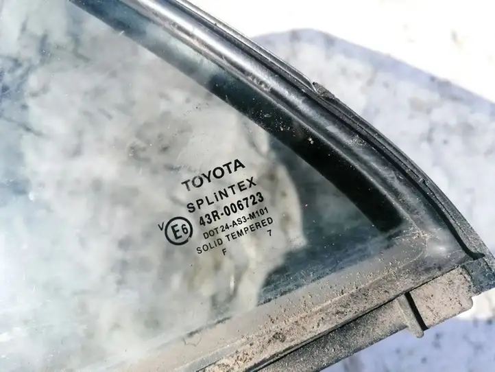 Toyota Avensis T250 (2006 - 2009) Форточка двери — фото 3