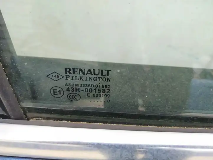 Renault Laguna III (2007 - 2015) Стекло задней двери — фото 2