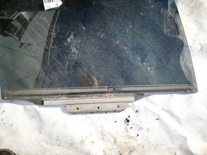 Toyota Avensis T250 (2003 - 2006) Стекло задней двери — фото 2