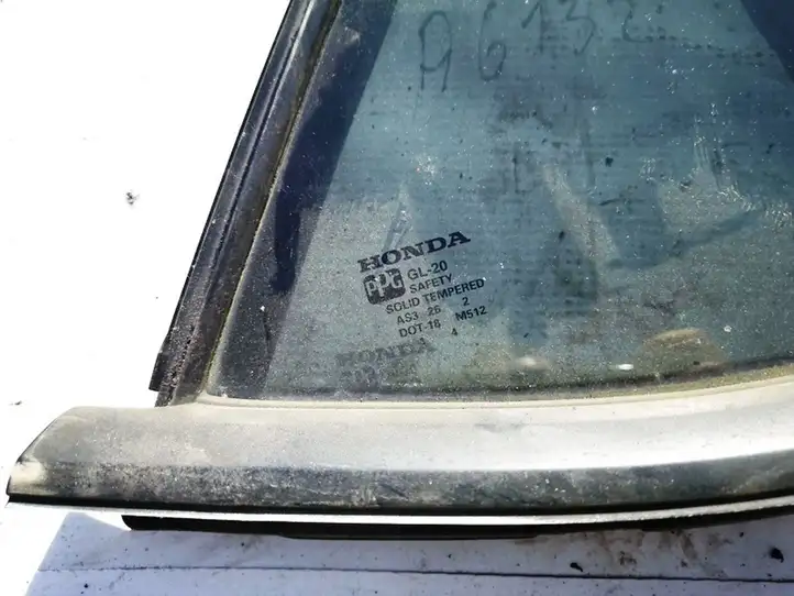 Acura MDX I (2000 - 2006) Форточка двери — фото 2