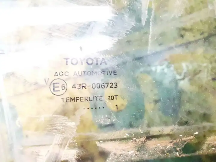 Toyota Avensis T270 (2009 - 2012) Стекло задней двери — фото 3