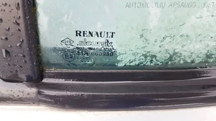Renault Megane I (1995 - 2002) Форточка двери — фото 2