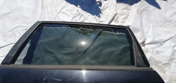 Toyota Corolla Verso AR10 (2004 - 2009) Стекло задней двери — фото 1