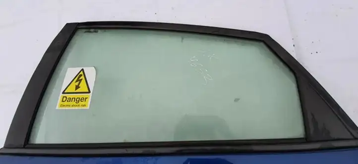 Toyota Prius (XW20) (2003 - 2009) Стекло задней двери — фото 1
