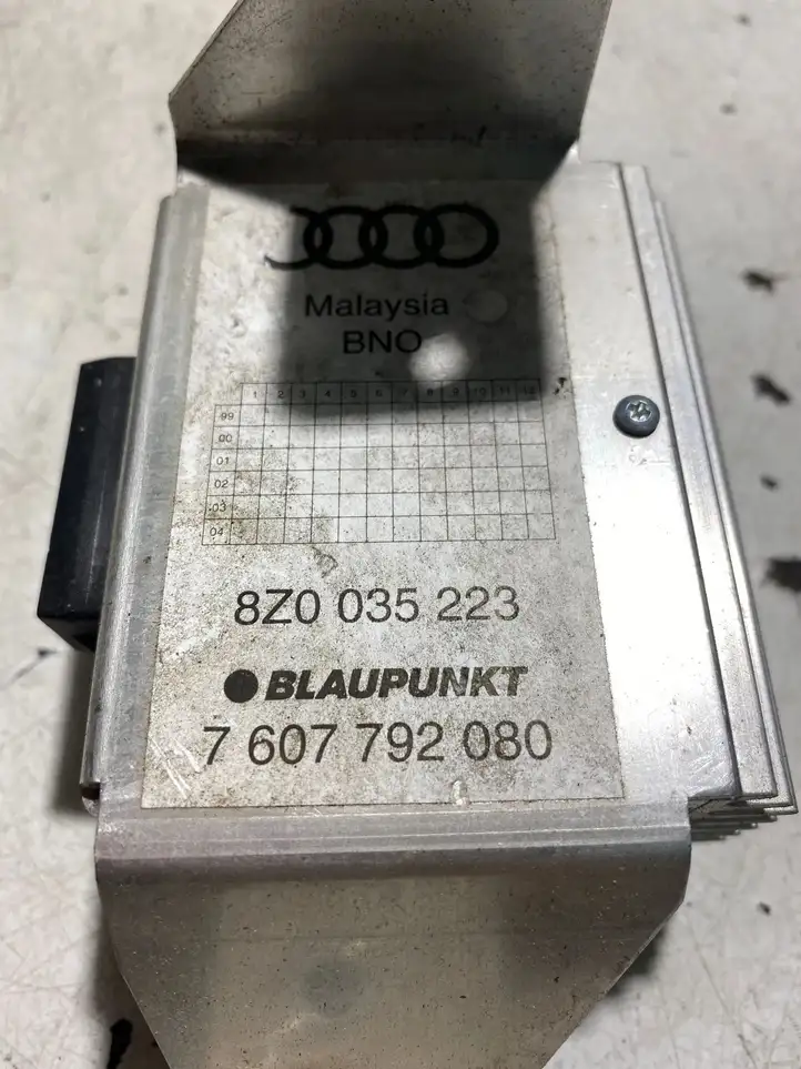 Audi (1999 - 2007) 8Z0035223 Усилитель звука — фото 4