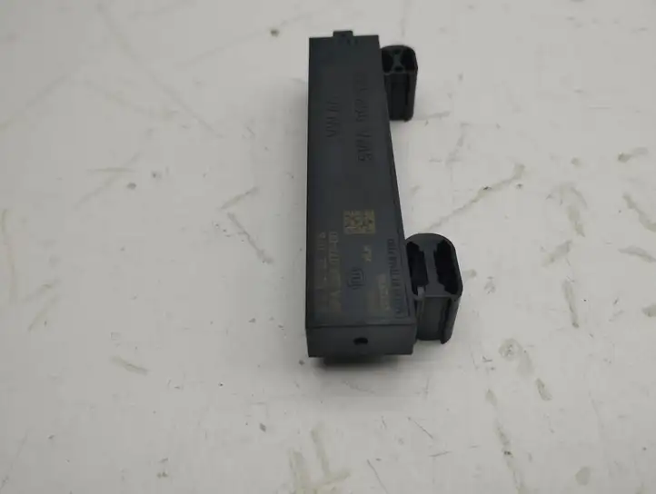 Audi A3/S3 8Y (2020 - ) 5WA962132 Антенна системы Keyless — фото 6