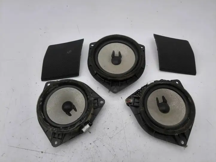 Toyota Corolla Verso AR10 (2004 - 2009) 861600F030 Комплект аудиосистемы — фото 1
