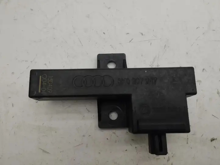 Audi A7 S7 4G (2010 - 2014) 8K0907247 Антенна системы Keyless — фото 1