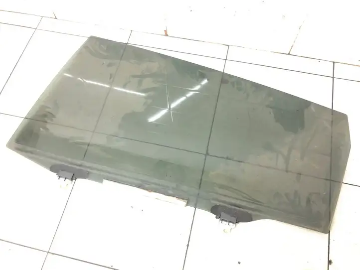 Toyota Corolla Verso AR10 (2004 - 2009) 43R00101 Стекло задней двери — фото 1