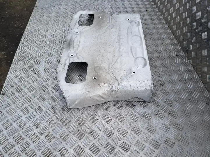 Jeep Cherokee (2013 - 2017) Теплоизоляция (теплозащита) — фото 4