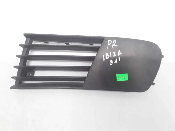 6L0853665 Seat Ibiza III (6L) Priešrūkinio žibinto apdaila/ grotelės