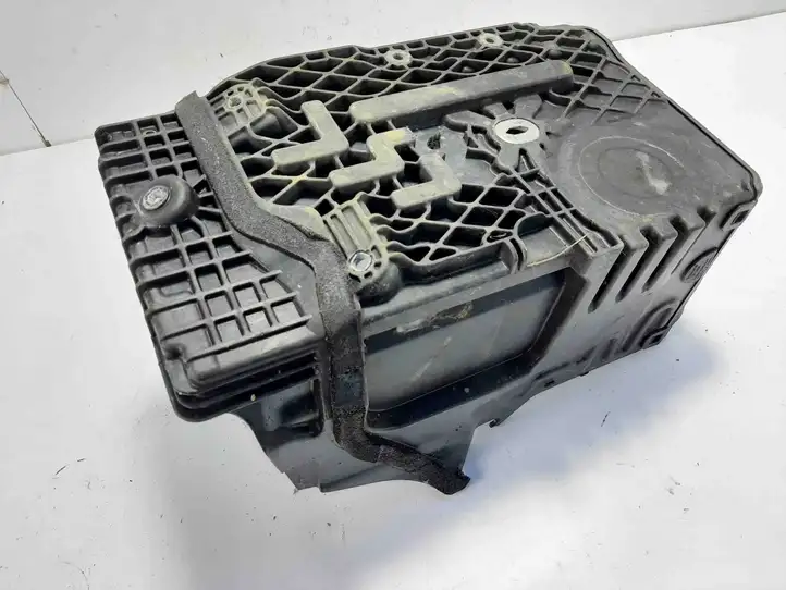 Volvo V60 (2010 - 2013) 30716841 Ящик аккумулятора — фото 3